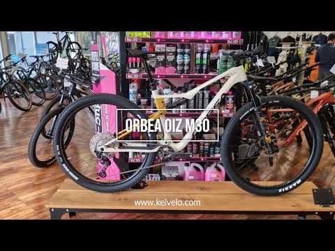 Vidéo OIZ M30 2026