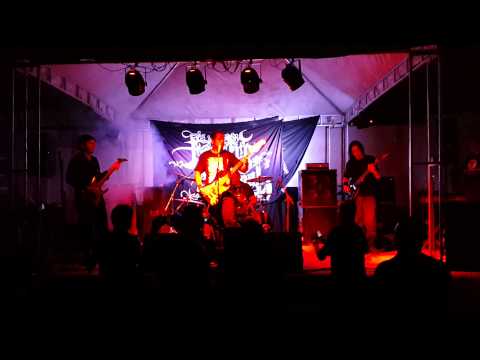 Feretro Avernal - Intro/ Soturnus Umbra Soliloquiae (Enthroned Live in Fortaleza - 29.08.2014)