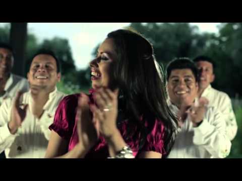 Linda Chapaquita, Volviendo Al Valle - Esther Marisol ft. Cantares