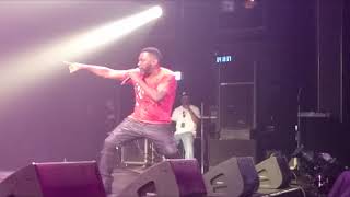 Old school rap. Big Daddy Kane&#39;s Warm it up Kane live.