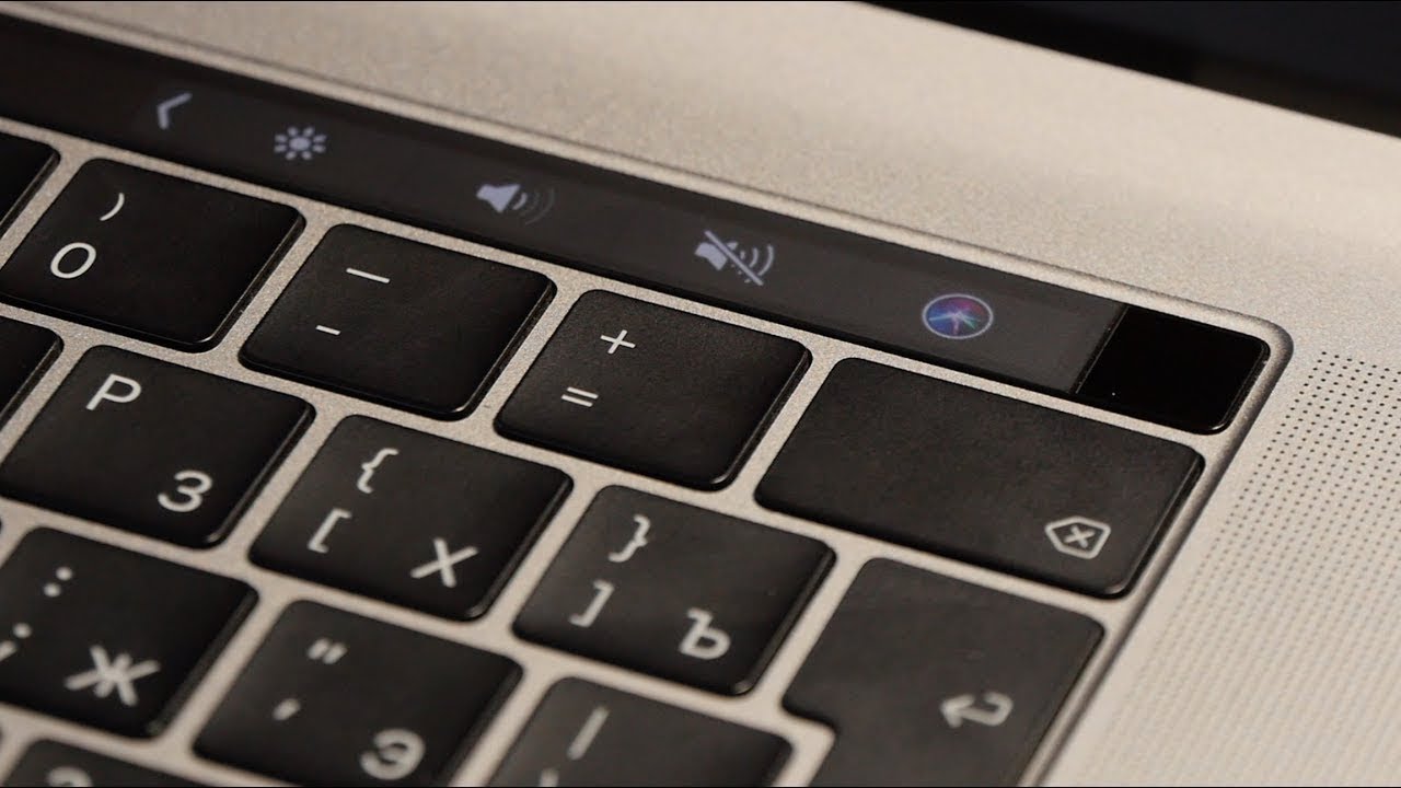 MacBook Pro Touch Bar 13'' 256Gb Silver 2018 - Купити Apple
