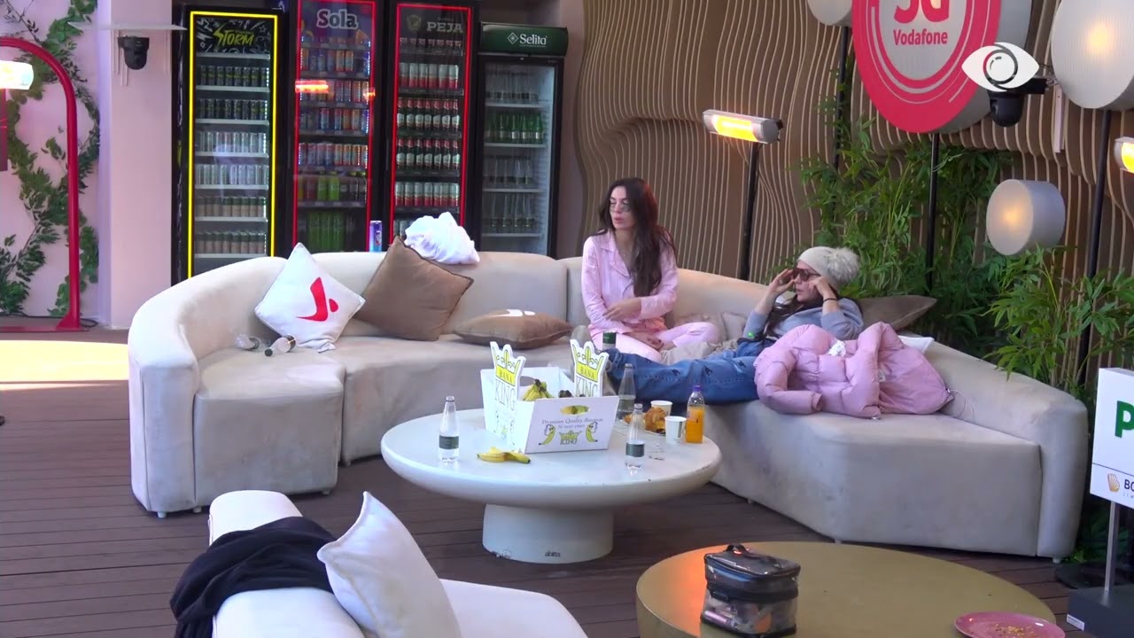 Kur ka qenë Laerti 5 vjeç unë nuk kisha lindur/ Rozana bisedon me Olën: Ku po luaj unë me Laertin