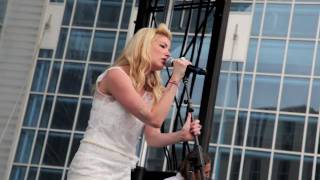Emily West - Blue Sky Live at CMA Fest 2009