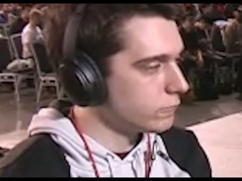 Plup and Wizzrobe's Handshake at G4