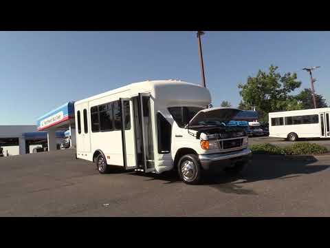 2007 Ford Starcraft Allstar 12 Passenger + 2 Wheelchair ADA Shuttle Bus - S47721