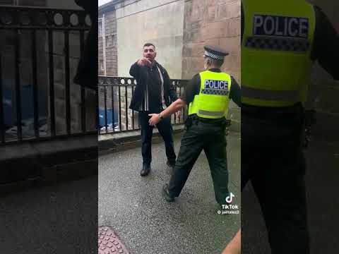 Sam Walker, (Part 1) attacks Jail Tails outside Chester crown court #youtube #uk 