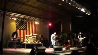 Lucky Boys Confusion - Broken