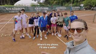 Теннис Victoria Azarenka SURPRISES kids at a local tennis club in Rome