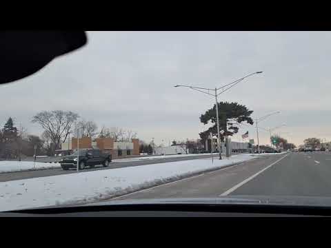 Woodward Avenue Royal Oak, Michigan, winter drive, Dec 2025