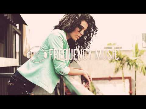 Tiesto feat. Kyler England - Take Me (Disfigure Remix)