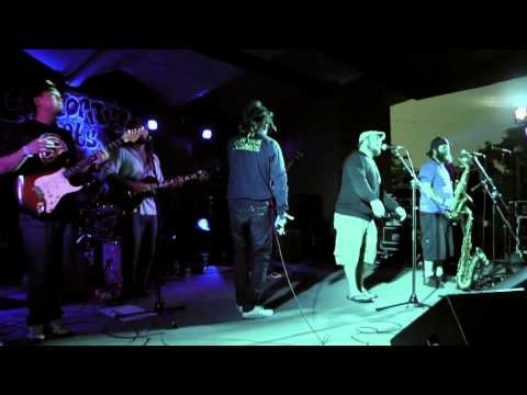 "Lovesick" SkillinJah and Josh Heinrichs - LIVE at California Roots 2012