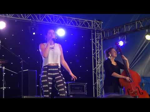 Caiti Baker 2018-04-02 I Won't Sleep at Byron Bay Bluesfest