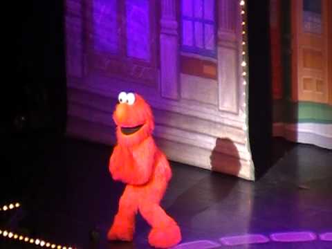Elmo at Seasame Street Live Dec 2011