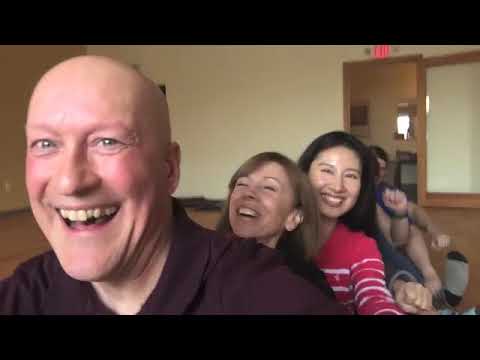 2 Min Laugh with Friends. Robert Rivest Wellbeing Laughter CEO,  Laughter Yoga Master Trainer