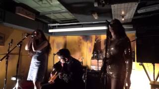 kitty daisy & lewis -  i'm going back - at brewdog (shorditch) 4-11-12.MTS
