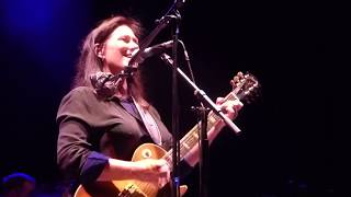 The Breeders - Drivin&#39; on 9 [Ed&#39;s Redeeming Qualities cover] (Houston 04.23.18) HD
