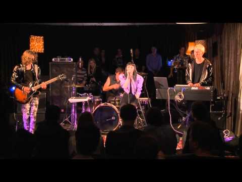 The Samsung Naked Sessions - Zowie - Part 1 of 2