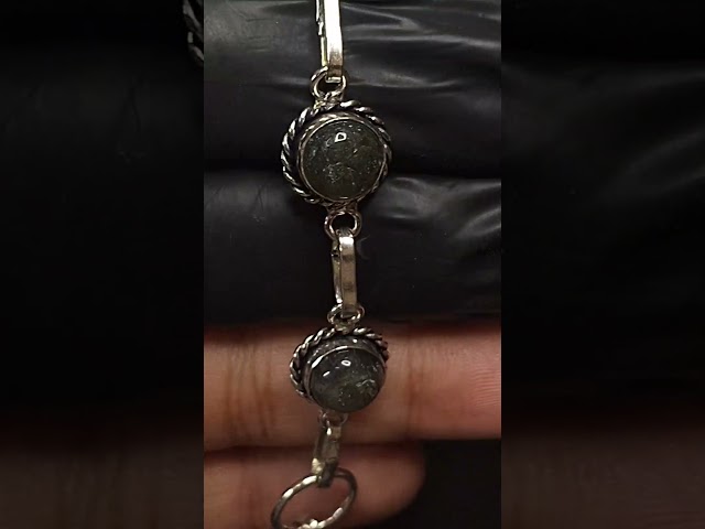 اكسسوار اسوارة يد باحجار طاؤوس طبيعي