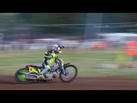 Edward kennett at Wimborne whoppa