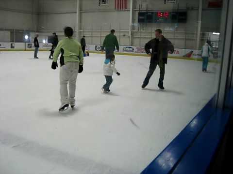 Mailynn Ice Skating - Last Class in First Beginner Course