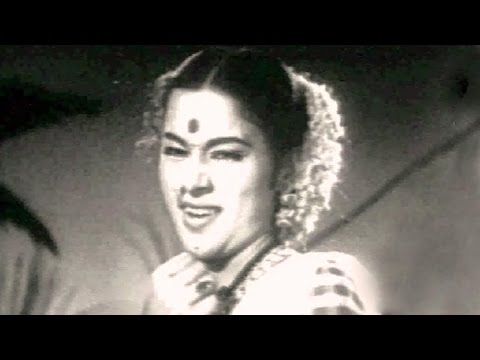 Kashi Jhokat Chalali - Asha Bhosle, Molkarin, Dance Song