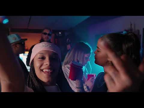 David Campana - BADDIES Feat. Jeekay (Official Music Video)