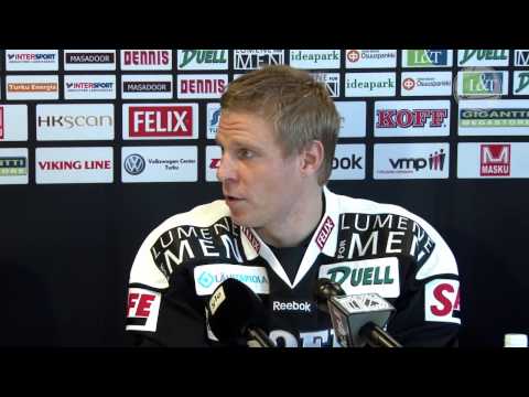 22.10.2012 Pressi: Mikko Koivu palaa TPS-paitaan