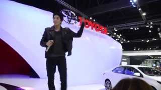 Download lagu Mike D. Angelo (ไมค์ พิรัชต์) - Break You Off Tonight : บูธ TOYOTA : Motor show 2014 : 6 Apr 2014 mp3