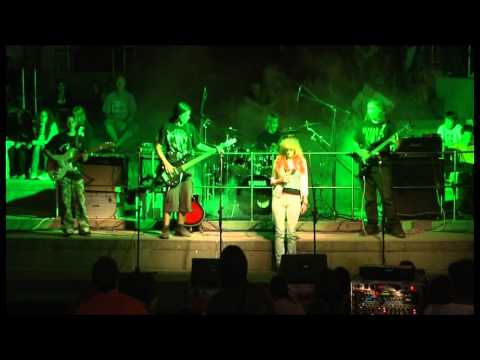 ČAROBNA FRULA - Hard To Handle