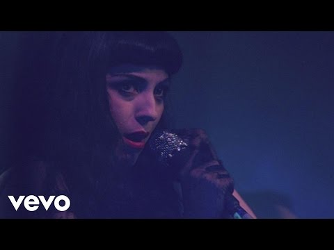 Mon Laferte - Flor De Amapola (En Vivo)