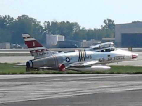 F-100F Super Sabre Start-up and Departure