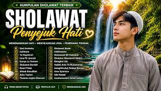 Download lagu 🎧 SHOLAWAT PENYEJUK HATI TERBAIK 2026 🌿 Merdu Banget, Bikin Hati Tenang & Pikiran Damai mp3