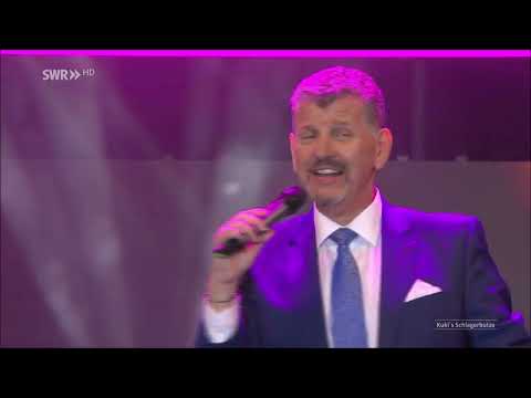 Semino Rossi - Wir sind im Herzen jung (LIVE) (27.08.22 - SWR Sommerfestival - Zweibrücken)