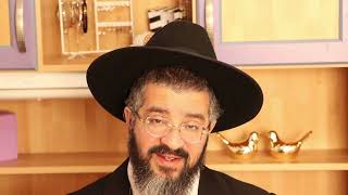 בדיקת חמץ באמצעות פנס, מארונות חשמל, ילקוטים, חדר מדרגות, סרטון מרתק מתקופת הסגר.