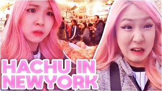 Street Performers Take My Phone! - New York Vlog!