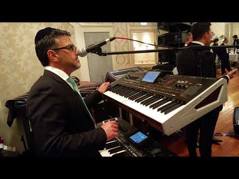 Avi peretz Uri Bitan Wedding in Brooklyn - Ultimate Sound RCF Linearrays