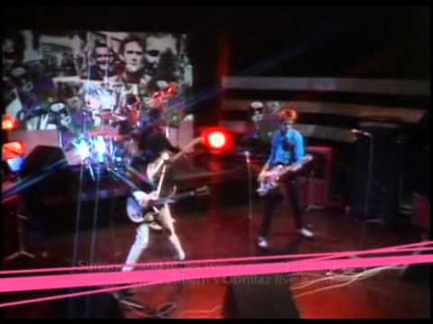 Videoclip de Clash City Rockers (Live) [Remastered] — The Clash
