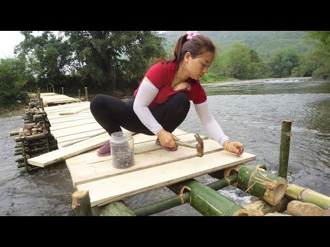 Building a bamboo bridge to the island off grid - Buy solid wood planks make bridge decks floor