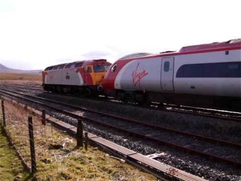 Virgin Thunderbird Class 57306 on a wcml Diversion at Blea Moor 5th April 2008
