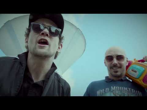 Mwano & Calistus - F. Lalanne