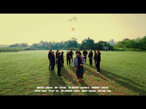 Januarta - SEE THE LIGHT LIGHT (Music Video)