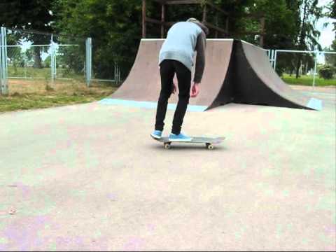 Skateboarding in Ķekava.