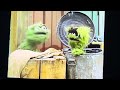 Classic Sesame Street Olivia Meets Bernie Episode 1859 Street Scenes Pig SLaundry
