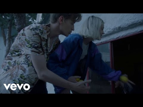 Film, Jura Stublić - Valovi