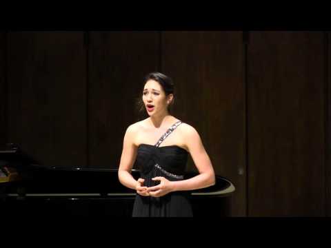 Anna Stephens sings - Il pleure dans mon cœur - Claude Debussy