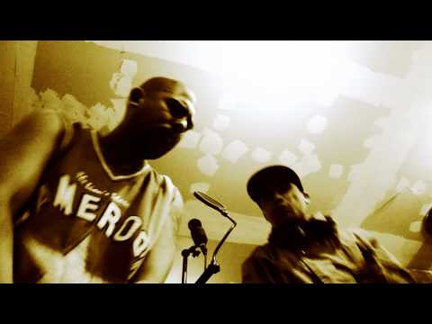 piedra y bardo ensayando