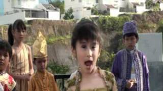 Download lagu Arnetta Angel Karundeng - Alangkah Bahagianya Hidup Rukun Dan Damai mp3 Download lagu Arnetta Angel Karundeng - Alangkah Bahagianya Hidup Rukun Dan Damai mp3