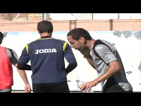 12/07/2013 REAL MURCIA, RENOVACIÓN DE ACCIARI