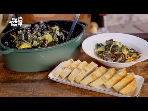 How to make Asian style Mussels in coconut milk - Big Green Egg