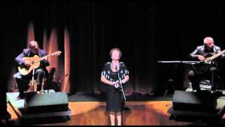 Maria do Rosário HÁ FESTA NA MOURARIA